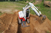  Takeuchi TB260_3